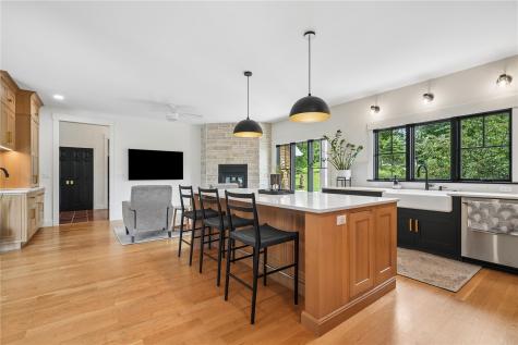 358 Abbotsford Drive Cedar Rapids IA 52403