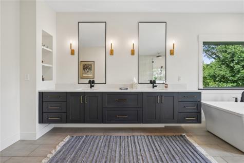 358 Abbotsford Drive Cedar Rapids IA 52403
