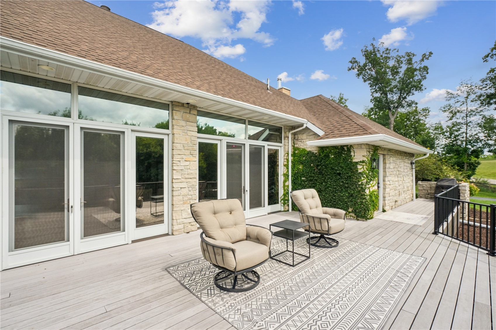 358 Abbotsford Drive Cedar Rapids IA 52403