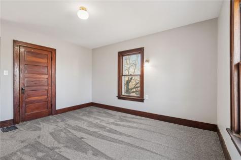 2015 8th Avenue Marion IA 52302