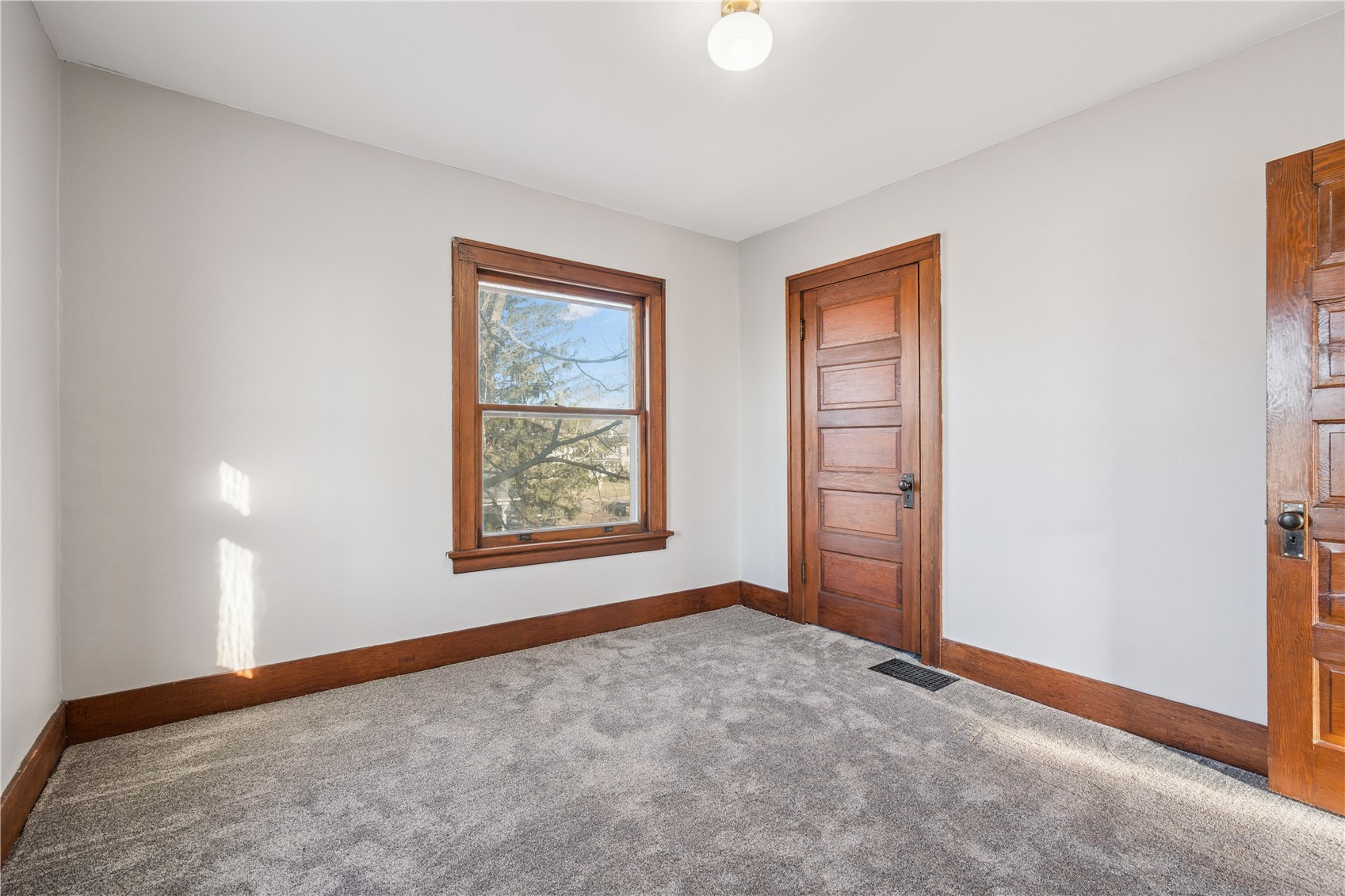 2015 8th Avenue Marion IA 52302