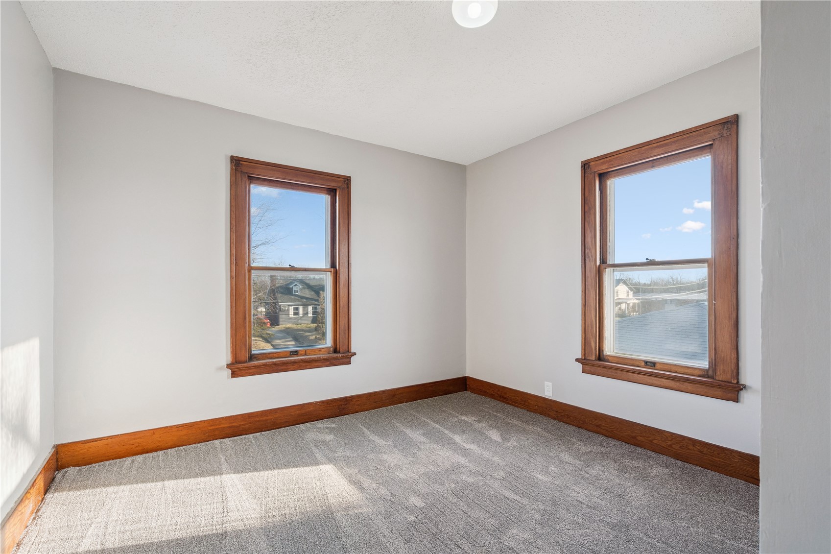 2015 8th Avenue Marion IA 52302
