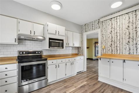 182 Dubuque Road Springville IA 52336