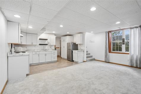 182 Dubuque Road Springville IA 52336