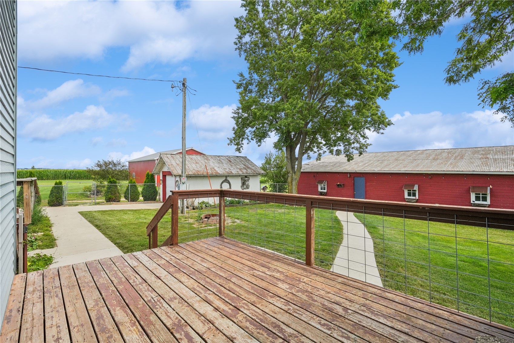 182 Dubuque Road Springville IA 52336