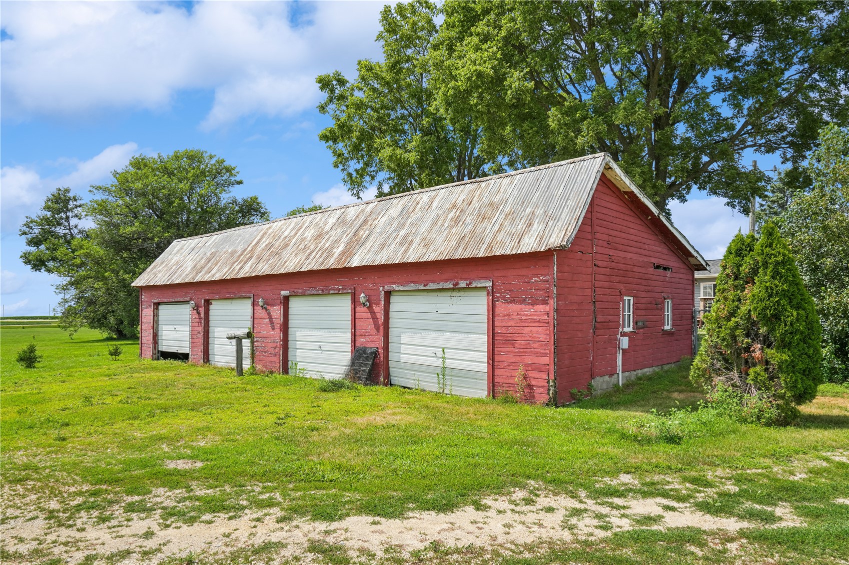 182 Dubuque Road Springville IA 52336