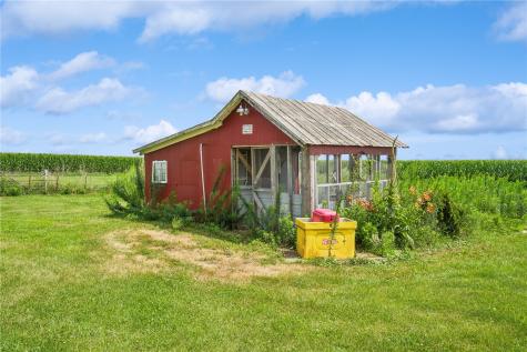 182 Dubuque Road Springville IA 52336