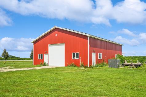 182 Dubuque Road Springville IA 52336