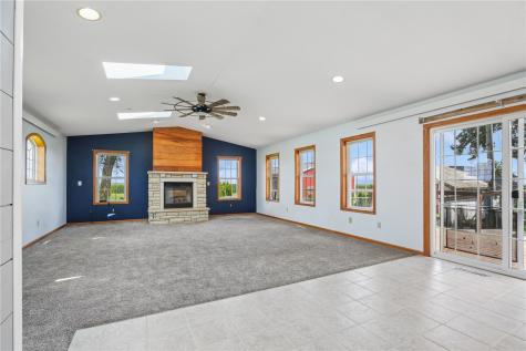 182 Dubuque Road Springville IA 52336