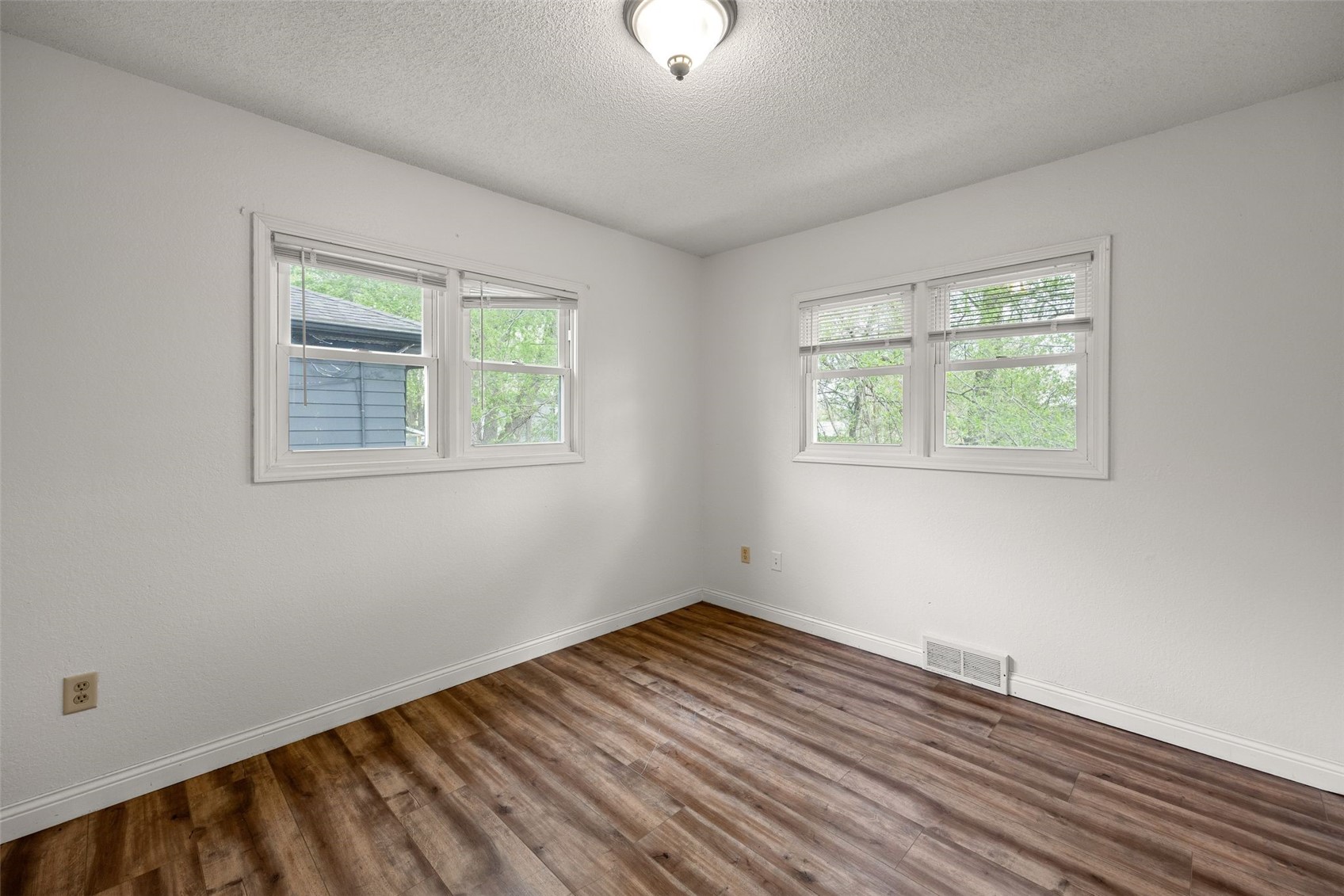 508 6th Street Coralville IA 52241