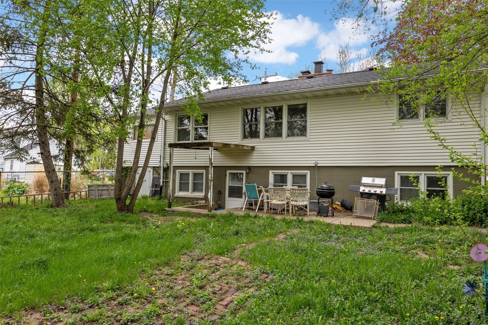 508 6th Street Coralville IA 52241