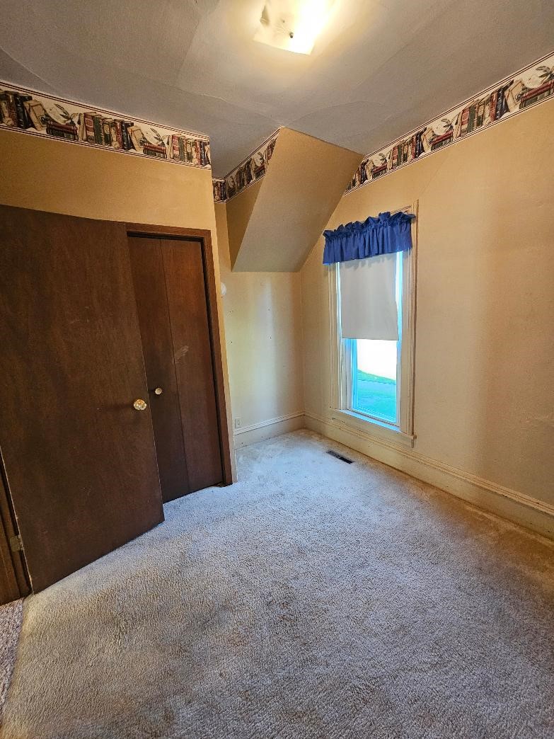 1612 7th Avenue Belle Plaine IA 52208