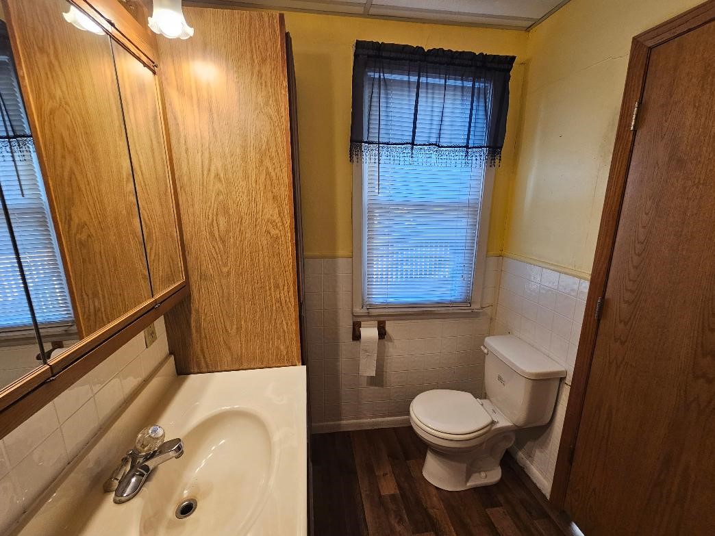 1612 7th Avenue Belle Plaine IA 52208