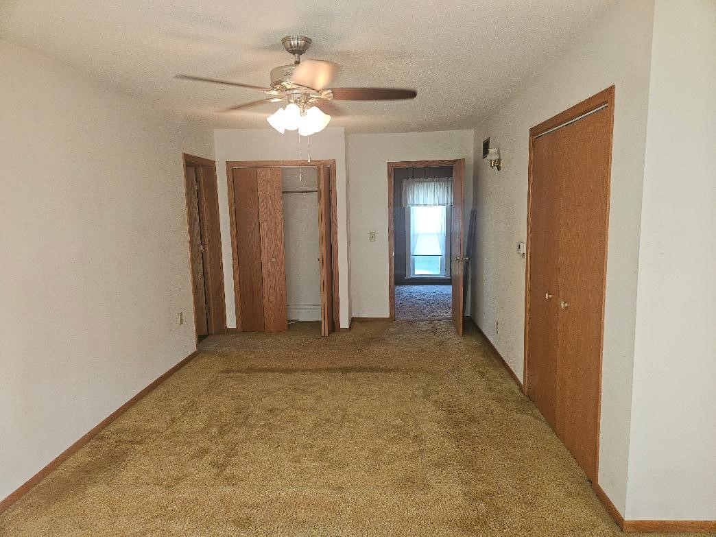 1612 7th Avenue Belle Plaine IA 52208