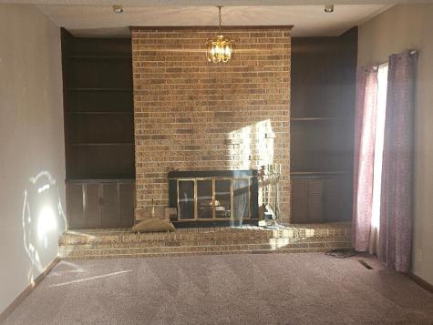 1612 7th Avenue Belle Plaine IA 52208