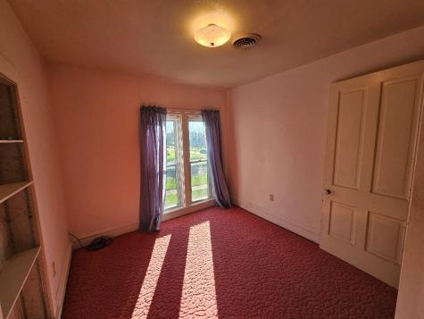 1612 7th Avenue Belle Plaine IA 52208