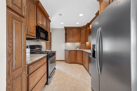 1805 Brockman Avenue Marion IA 52302