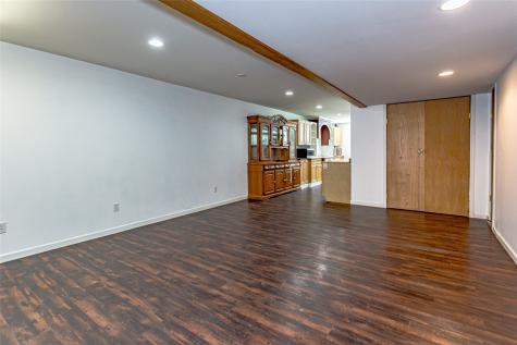 2008 Fox Trail Drive NE Cedar Rapids IA 52402