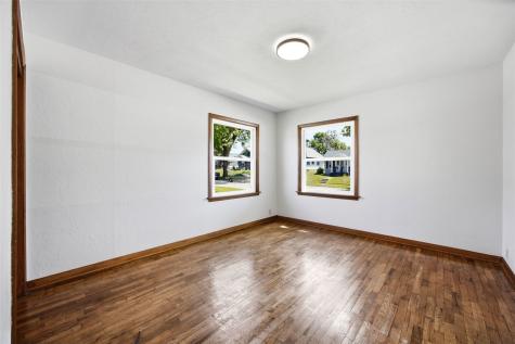 835 12th Street NE Cedar Rapids IA 52402
