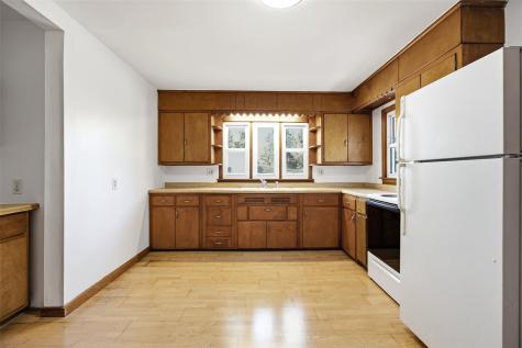 835 12th Street NE Cedar Rapids IA 52402