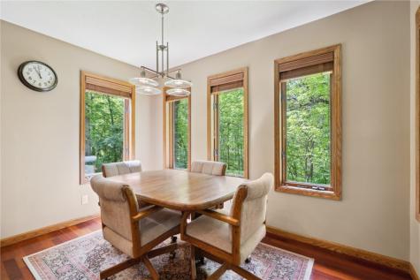 1445 NE Butternut Lane Swisher IA 52338