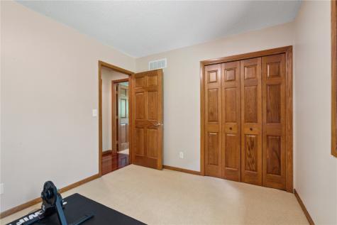 1445 NE Butternut Lane Swisher IA 52338
