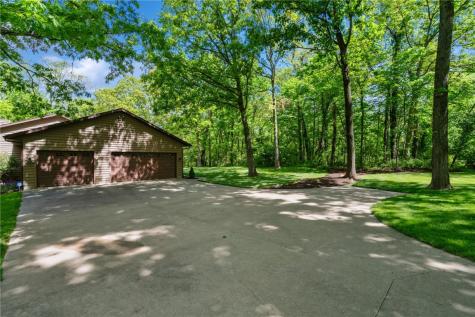 1445 NE Butternut Lane Swisher IA 52338