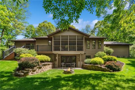 1445 NE Butternut Lane Swisher IA 52338