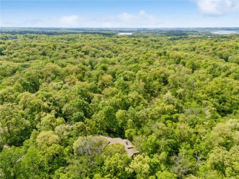 1445 NE Butternut Lane Swisher IA 52338