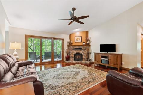 1445 NE Butternut Lane Swisher IA 52338