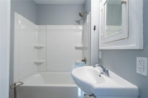 3104 C Avenue NE Cedar Rapids IA 52402