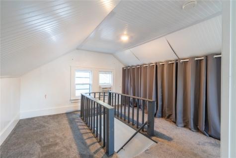 3104 C Avenue NE Cedar Rapids IA 52402
