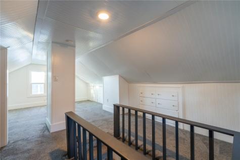 3104 C Avenue NE Cedar Rapids IA 52402