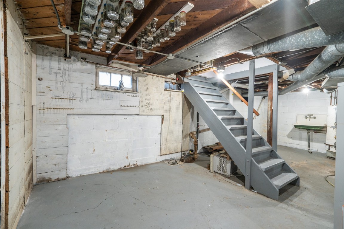 3104 C Avenue NE Cedar Rapids IA 52402