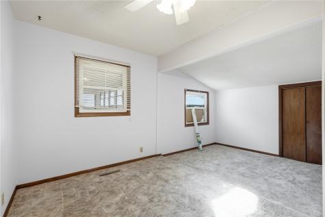 1360 Starry Drive Marion IA 52302