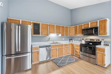 646 Jonadel Lane NW Cedar Rapids IA 52405
