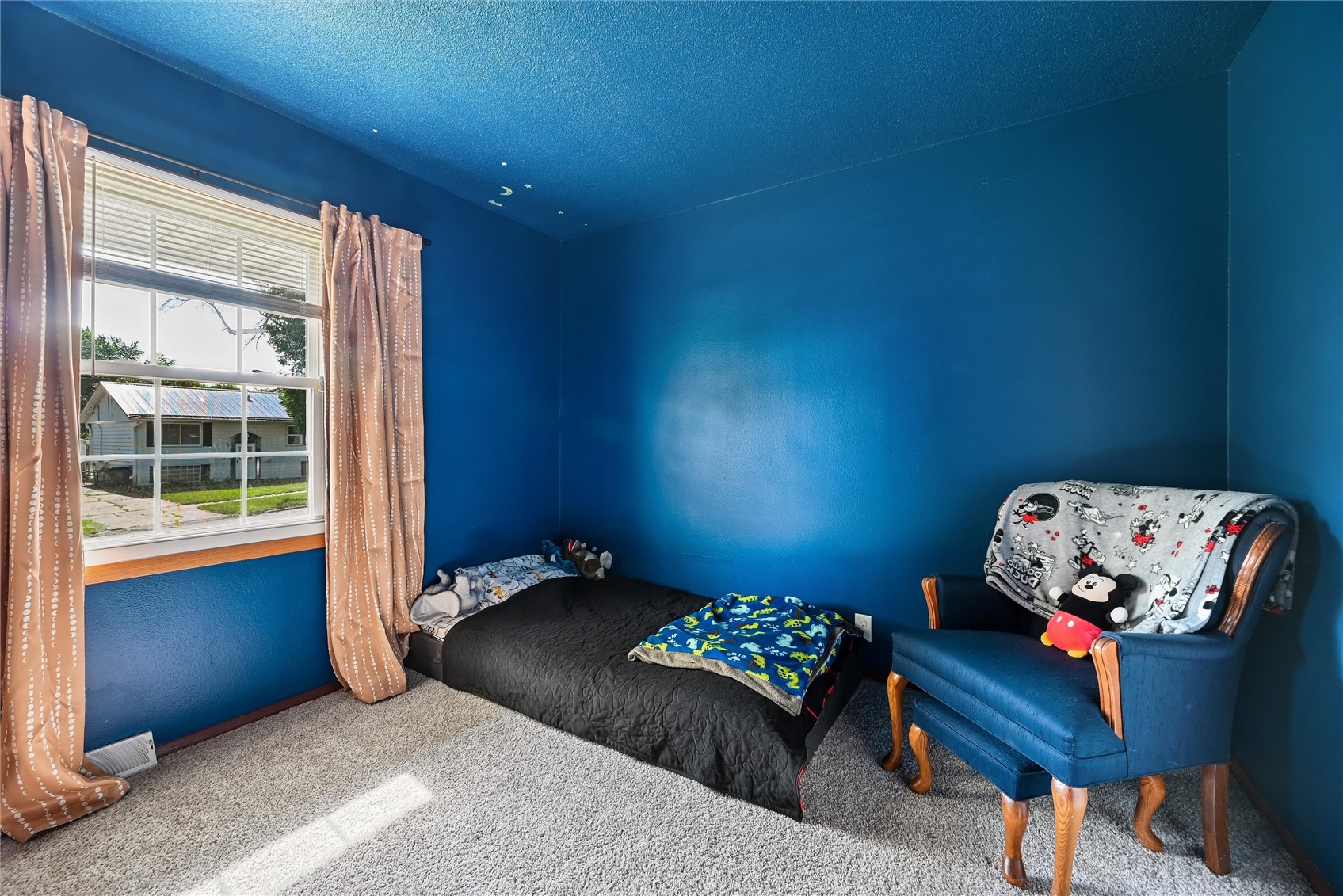4633 White Pine Drive NE Cedar Rapids IA 52402