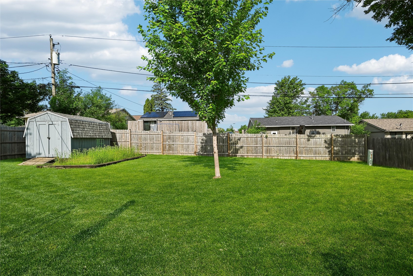 4633 White Pine Drive NE Cedar Rapids IA 52402