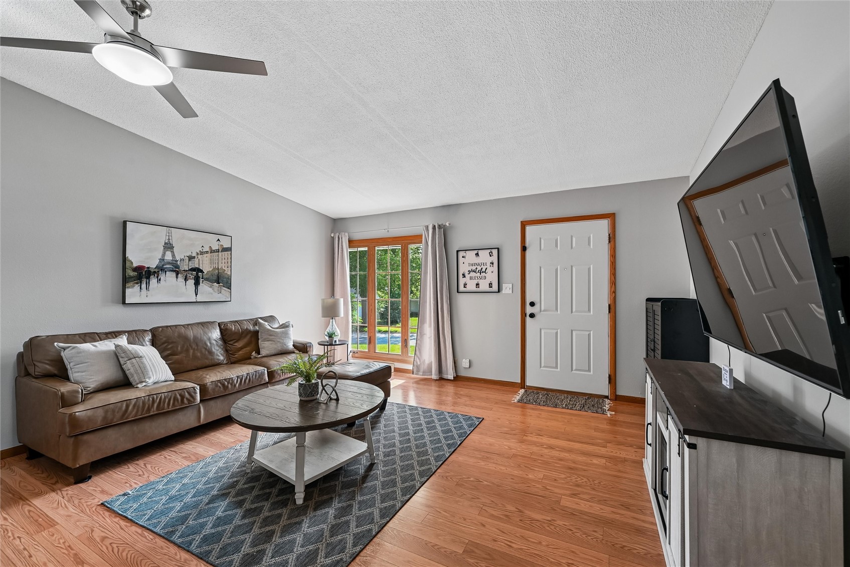 4633 White Pine Drive NE Cedar Rapids IA 52402