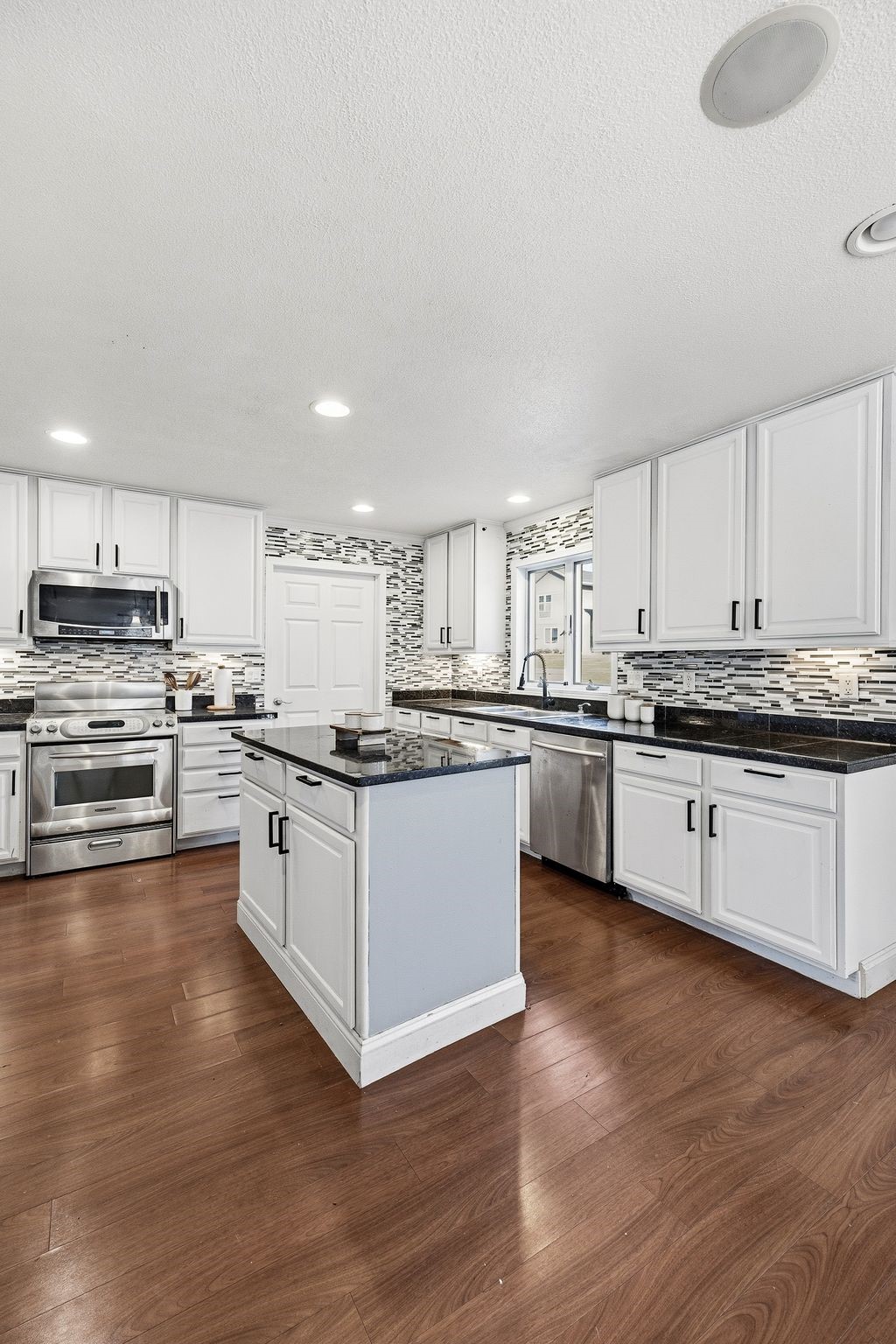602 Plum Street Solon IA 52333