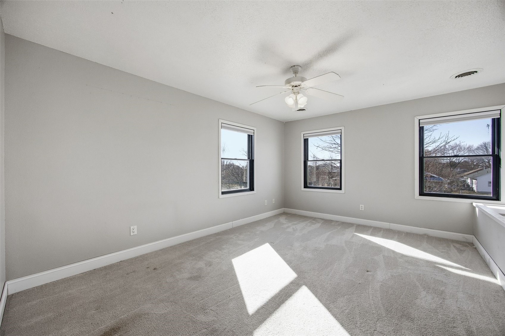 602 Plum Street Solon IA 52333