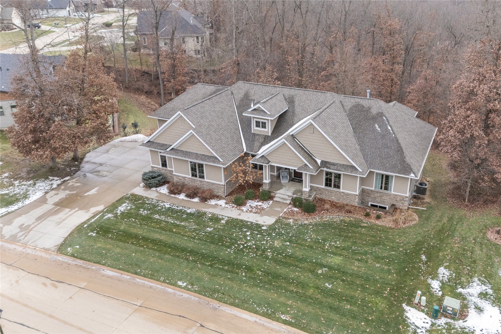 4801 Keystone Ridge SE Cedar Rapids IA 52403