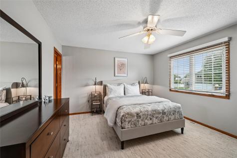 7417 Mallard Court NE Cedar Rapids IA 52402