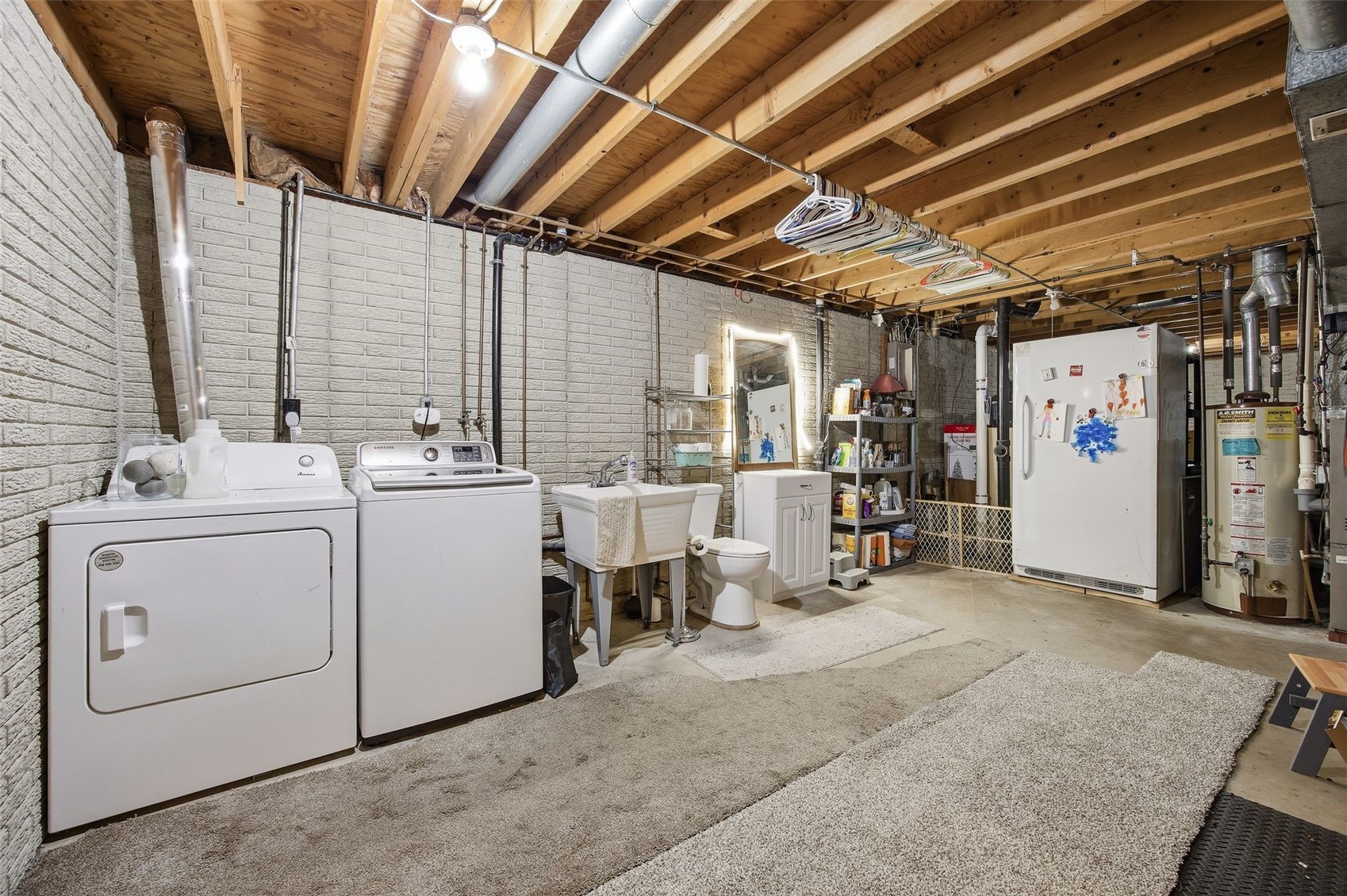 3803 Blue Mound Drive NE Cedar Rapids IA 52402