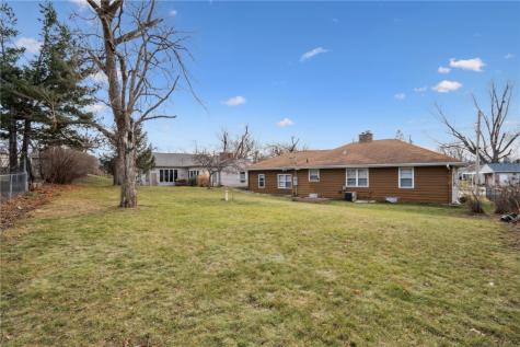 3214 Mansfield Avenue SE Cedar Rapids IA 52403