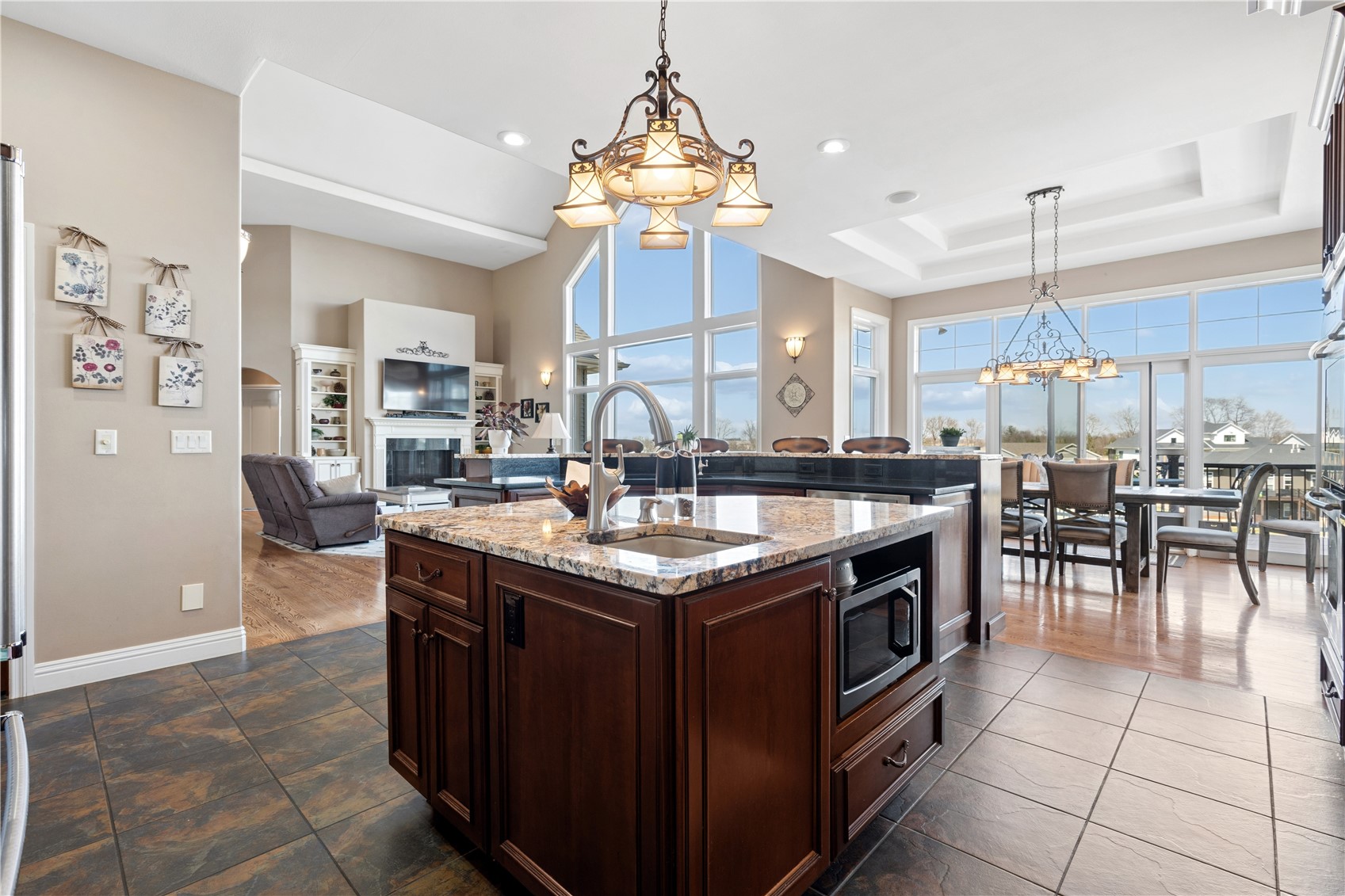 604 Majestic Oak Ridge Solon IA 52333
