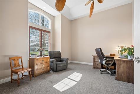 604 Majestic Oak Ridge Solon IA 52333