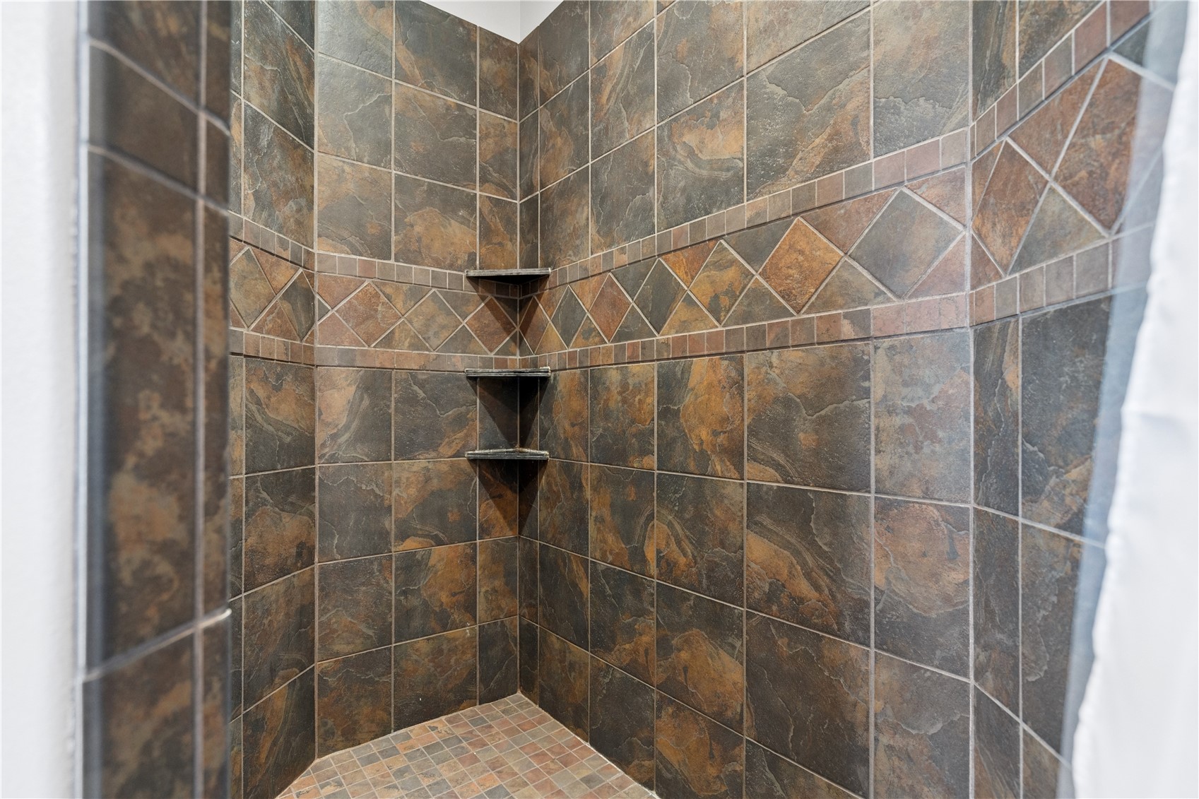 604 Majestic Oak Ridge Solon IA 52333