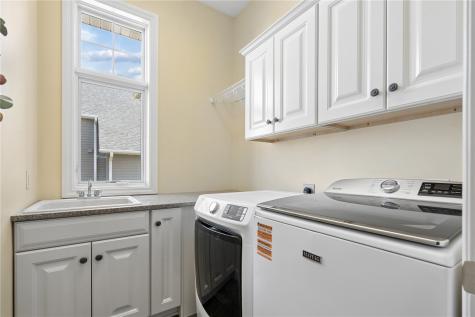 604 Majestic Oak Ridge Solon IA 52333