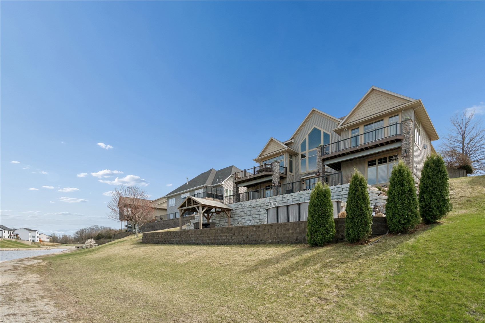 604 Majestic Oak Ridge Solon IA 52333